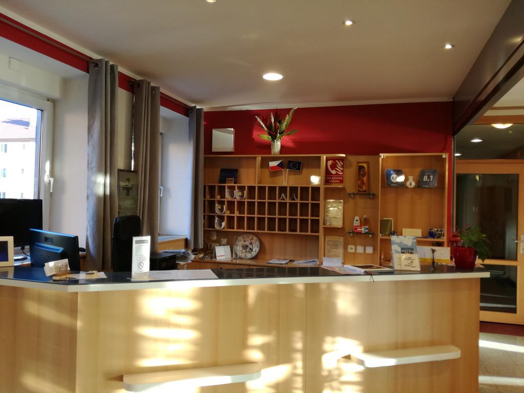 Hotel O.K. 1 Beroun  Luaran gambar