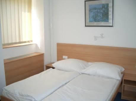 Hotel O.K. 1 Beroun  Luaran gambar