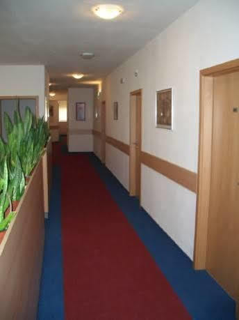 Hotel O.K. 1 Beroun  Luaran gambar